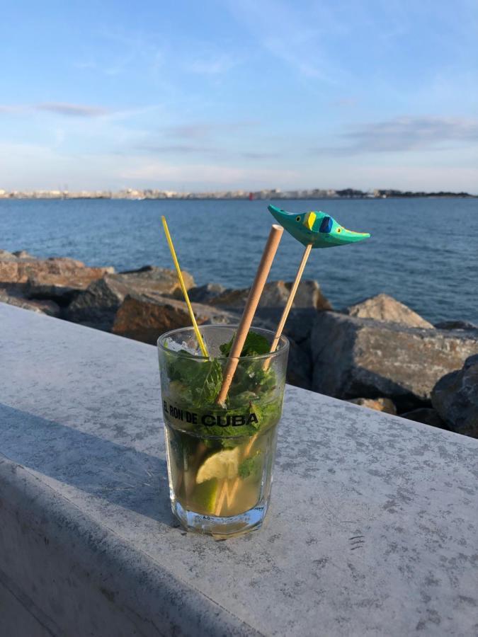 Les Pois Sont Verts La Rochelle  Exterior foto