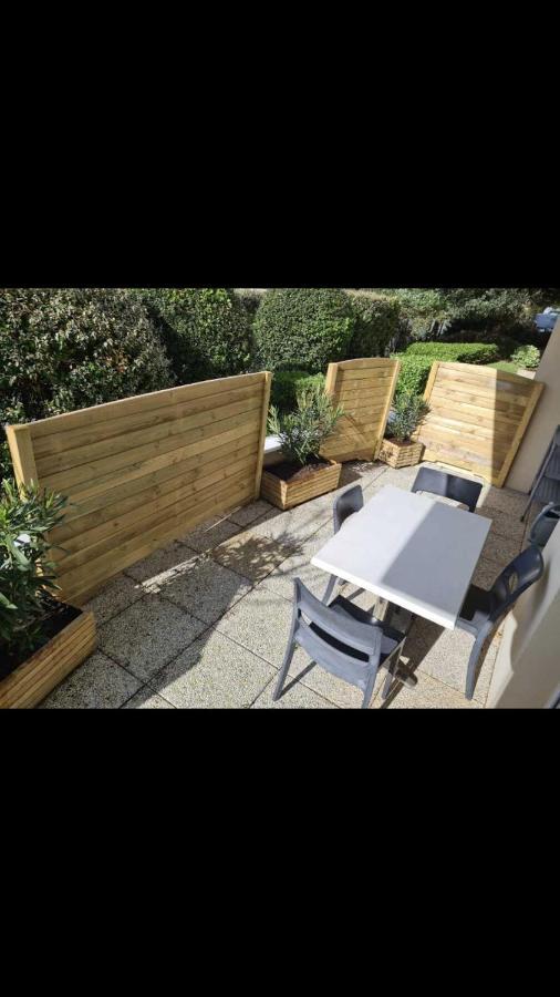 Les Pois Sont Verts La Rochelle  Exterior foto